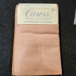MERVYN'S Caress Two Standard‎ Pillowcases Pink VINTAGE NEW